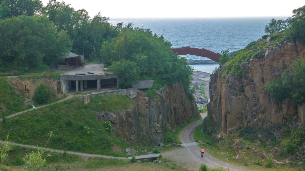 vang quarries